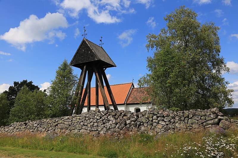 File:Hemmesjø gamla kyrka 2014-07-15-49.jpg