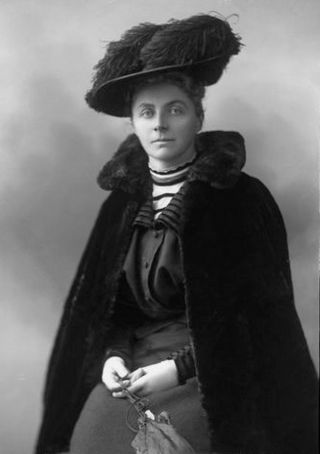 <span class="mw-page-title-main">Emily Hobhouse</span> British welfare campaigner (1860–1926)