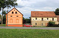 Čeština: Severní strana návsi v Hradišťanech, části Honezovic English: North side of common in Hradišťany, part of Honezovice village, Czech Republic.