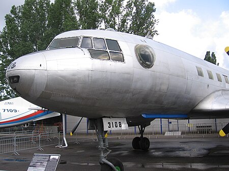 Tập_tin:Il-14_Kbely.JPG