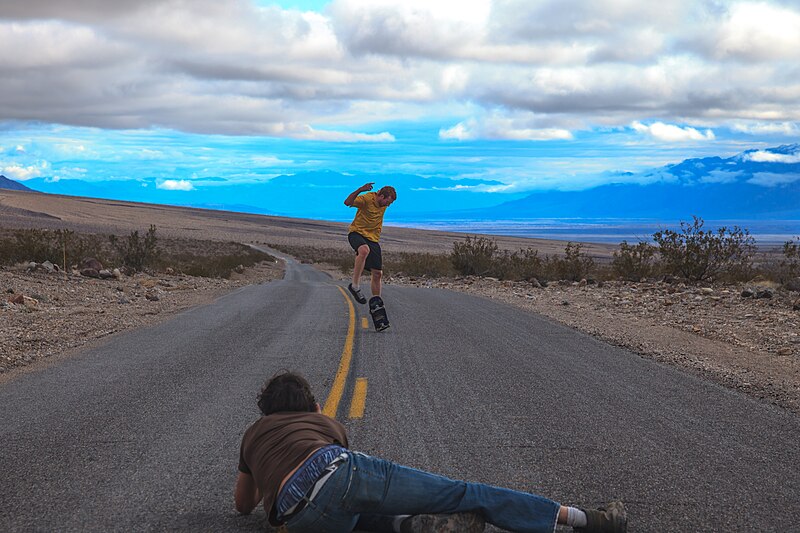 File:In Death Valley Natl. Monument, Scott & Robin Foubister - skateboarders (15532170983).jpg