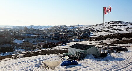 Tập_tin:Iqaluit_from_Joamie_Hill.JPG