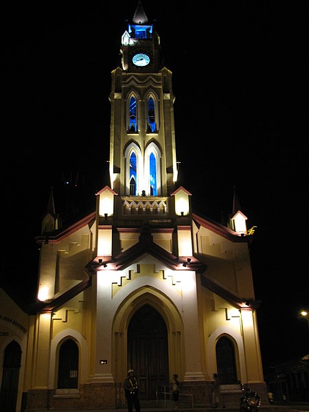 File:Iquitos Cathedral by night.jpg