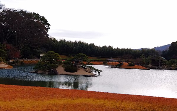 Islands inside lake of Japanese garden