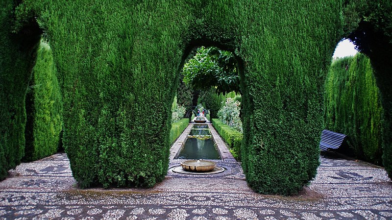 File:Jardines del Generalife, Granada 15.JPG