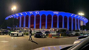 Jesus Is King was previewed as part of a listening event for the album of the same name at The Forum in Inglewood, California. Jesus is King - The Forum, LA (48951268196).jpg