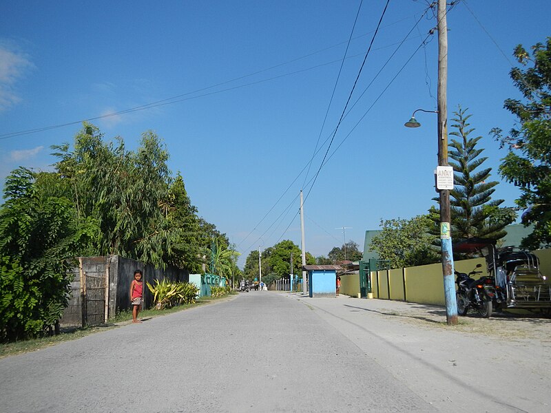 File:Jf08743Lubao Roads Saug School Hall Pampangafvf 03.JPG