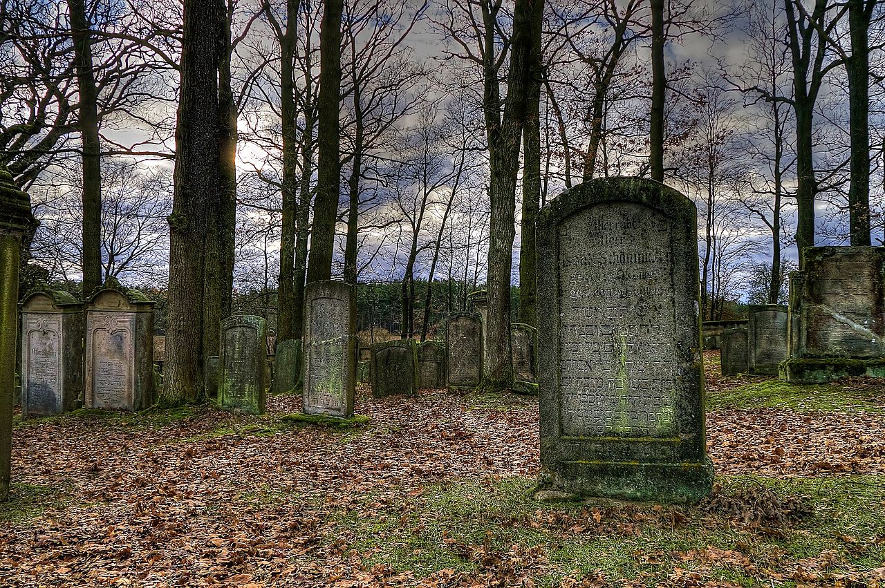 Jüdischer Friedhof Uehlfeld 10.jpg