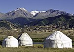 Kazachse Yurts.jpg