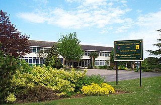 <span class="mw-page-title-main">Ladymead Community School</span> Comprehensive school in Taunton, Somerset, England