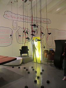 Lampe Parentesi - Musée du design Triennale - Milan.JPG