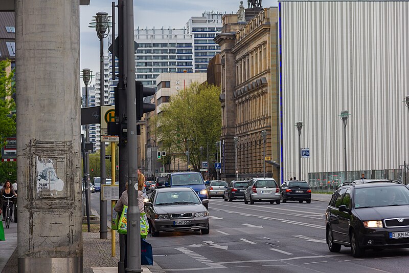 File:Leipziger Straße 2015.jpg