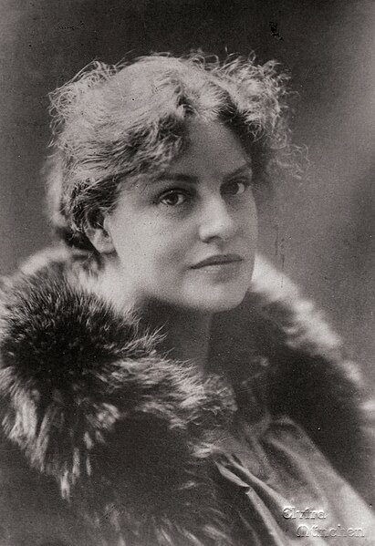 File:Lou Andreas-Salomé - Foto Atelier Elvira.jpg