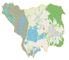 Mapa konturowa gminy Lubomia, blisko centrum u góry znajduje się punkt z opisem „Kaplica św. Jana Nepomucenaw Lubomi”