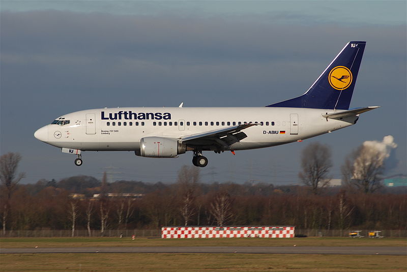 File:Lufthansa Boeing 737-500, D-ABIU@DUS,13.01.2008-492gp - Flickr - Aero Icarus.jpg