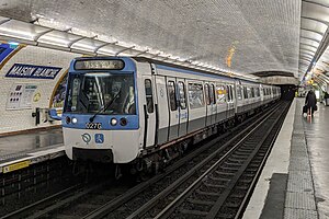 Maison Blanche (Métro Paris)