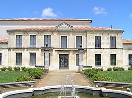 Gemeentehuis (in Cherves-Richemont)