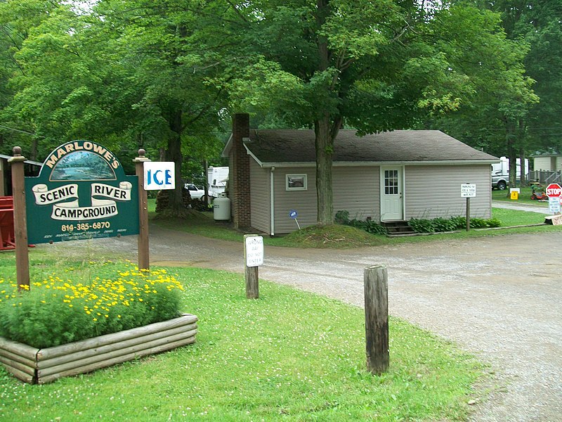 File:Marlowe's Scenic River Campground - panoramio.jpg