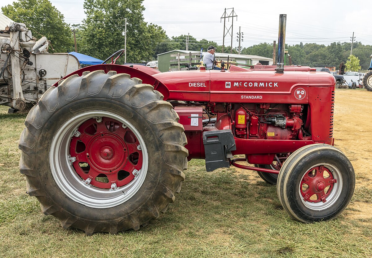 IH Red Discount Paint Job Package - Paint - Farmall Parts - International  Harvester Farmall Tractor Parts - IH