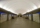 Metro SPB Line2 Zvezdnaya.jpg