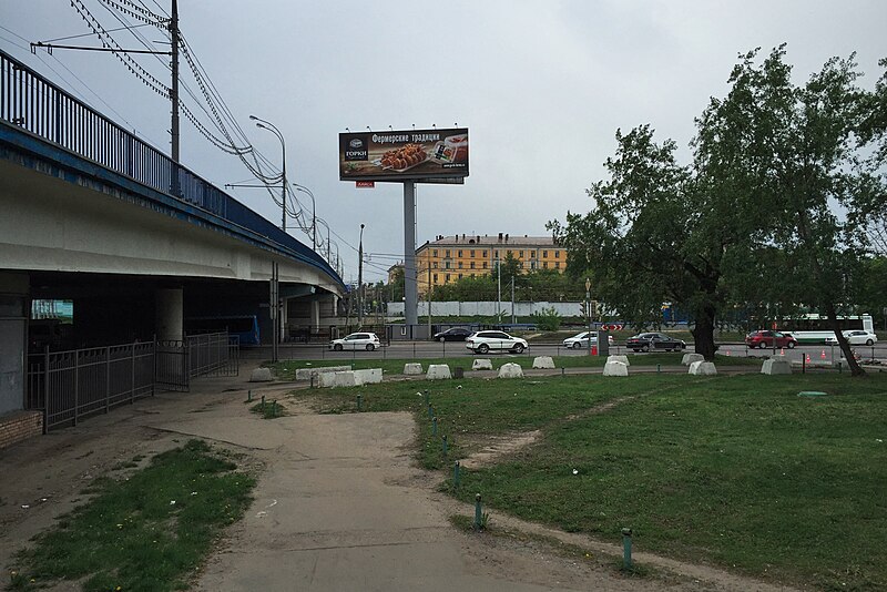 File:Moscow, 1st Altufyevsky Bridge (31323590456).jpg