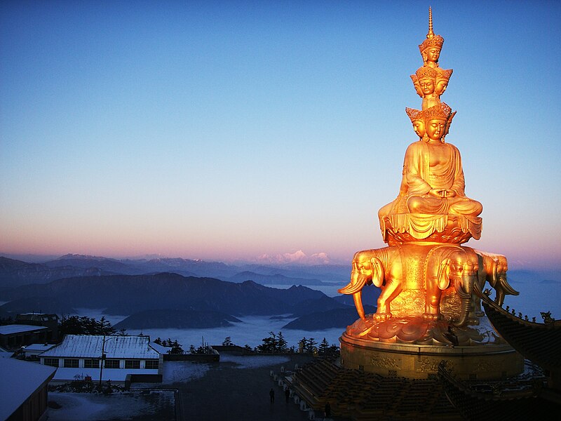 File:Mount Emei - Sunrise above the clouds.jpg