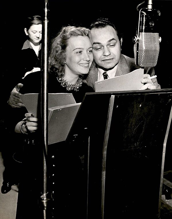 Munson with Edward G. Robinson performing on Big Town, 1941