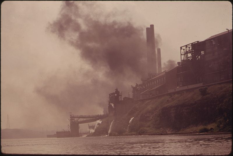 File:POLLUTION FROM THE JONES AND LAUGHLIN STEEL CORPORATION PLANT AT ALIQUIPPA, PENNSYLVANIA, NEAR PITTSBURGH. SOME... - NARA - 557246.jpg