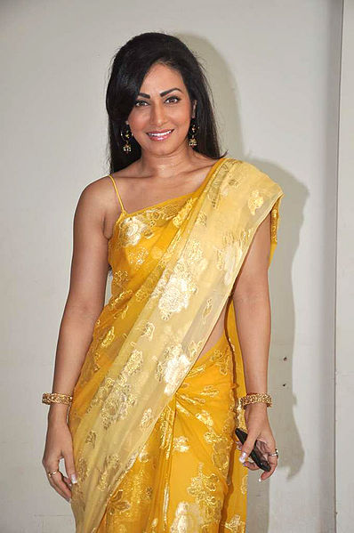 File:Pakhi Hegde at Smt Netaji film launch (6).jpg