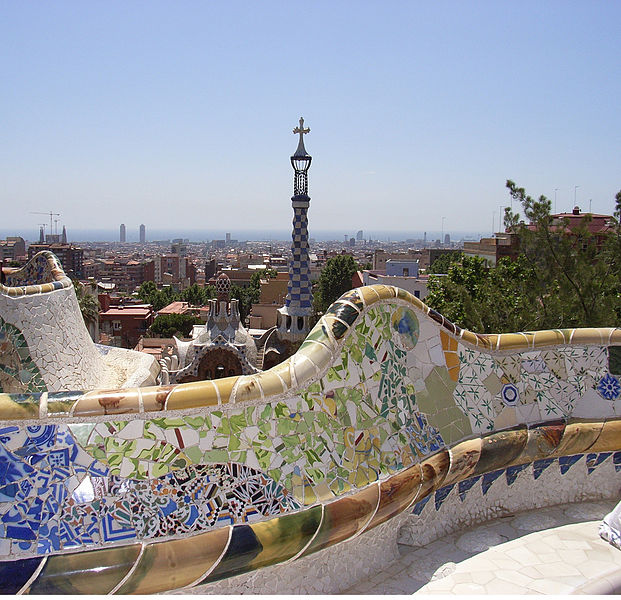 File:Park Güell 5.jpg