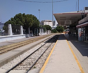 Patras railway station 1.jpg