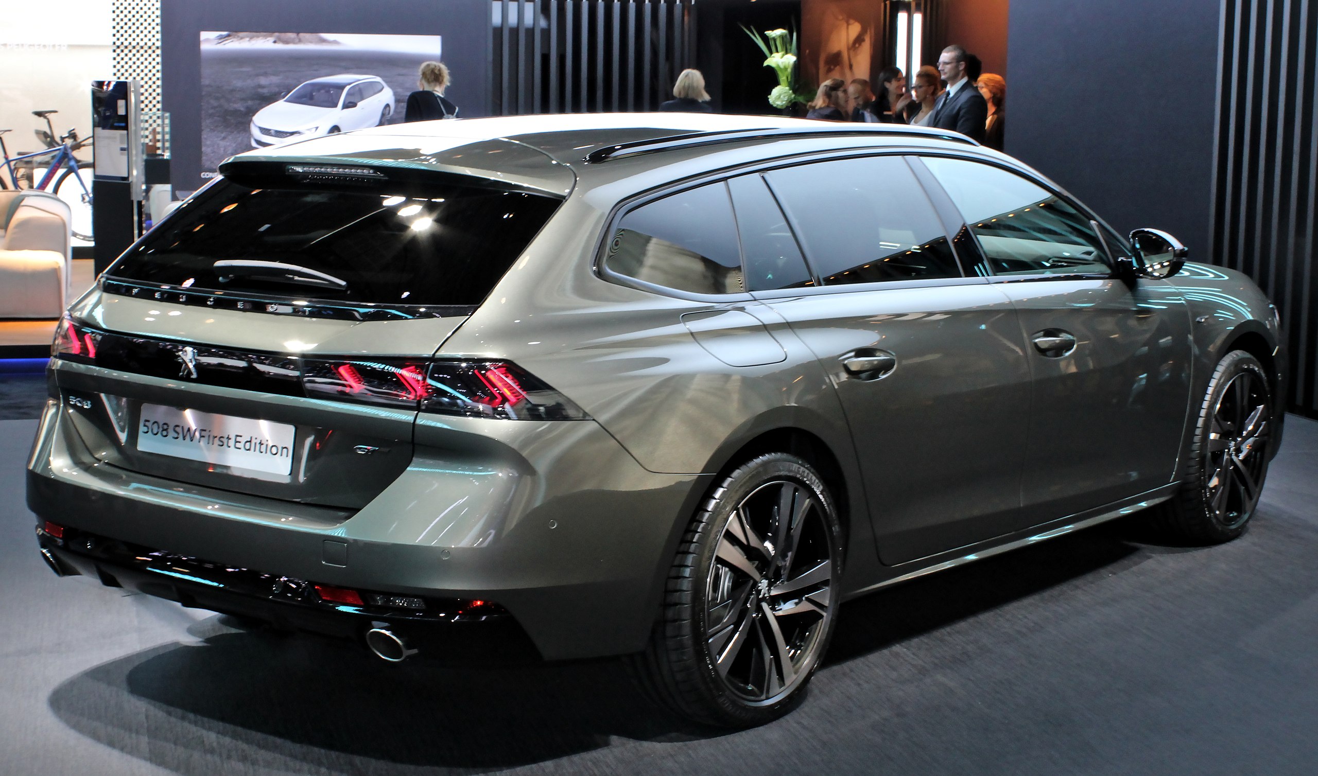 File:Peugeot 508 SW First Edition, Paris Motor Show 2018, IMG 0684