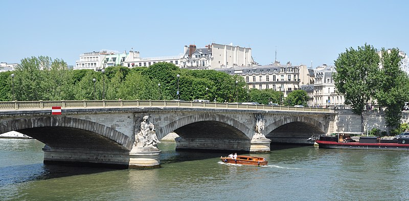 File:Pont des Invalides, Paris 3 June 2010.jpg