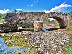 Pont romain sur le ruisseau des Mourgues