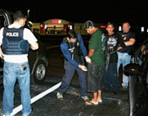 Project Southern Tempest ICE Makes 20,000th Arrest USA 2011.jpg