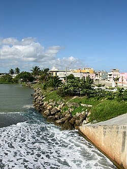 Río Grande de Arecibo.jpg