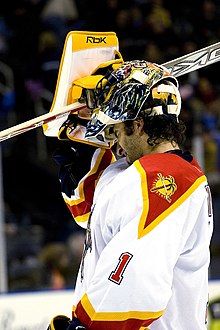 Luongo con la camiseta blanca de los Florida Panthers