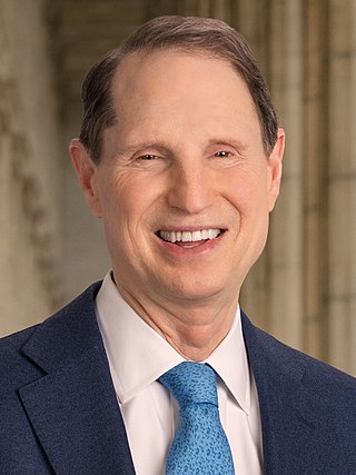 <span class="mw-page-title-main">Ron Wyden</span> American politician and educator (born 1949)