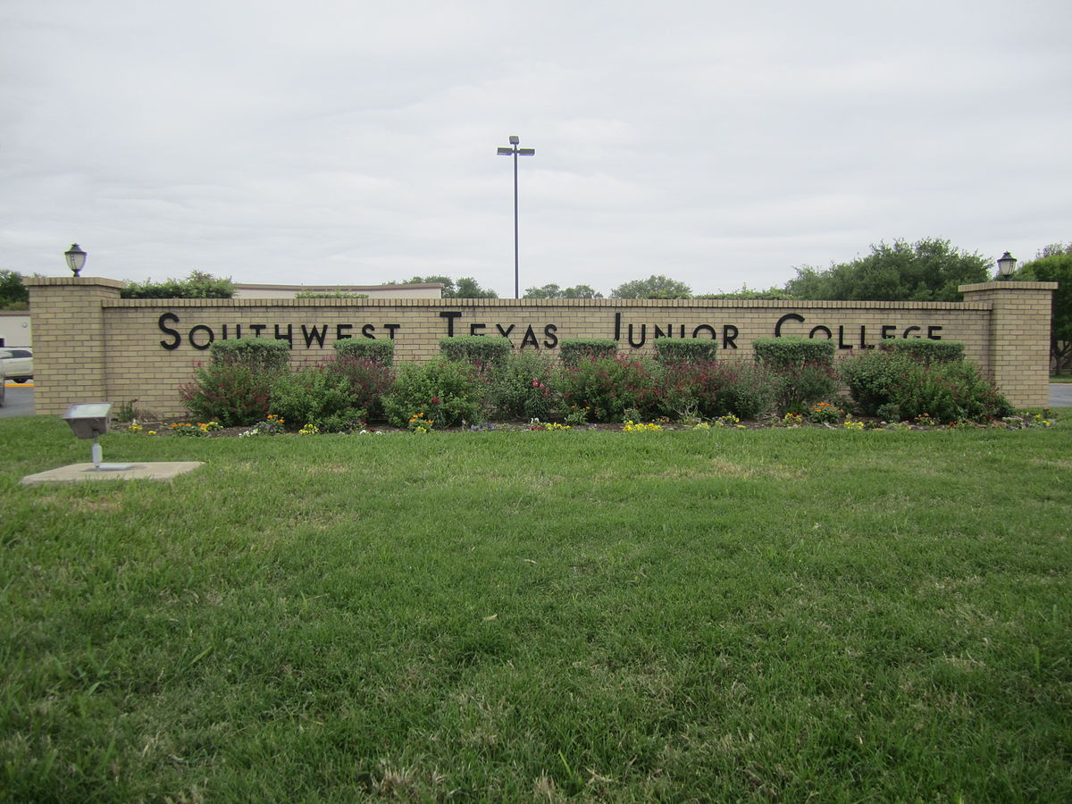 SCISSOR-UTILITY-5.5-LILAC  Southwest Texas Junior College Campus