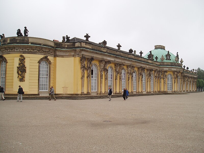 File:Sanssouci 1.jpg