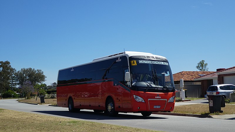 File:Scania K320IB (Higer A30) 1EGK975 @ Wingrove Road,Langford.jpg