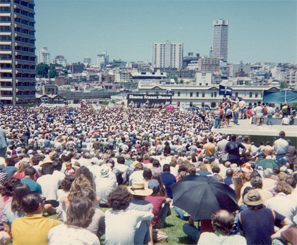 Labor Party policy launch before a crowd in the Sydney Domain on 24 November 1975.