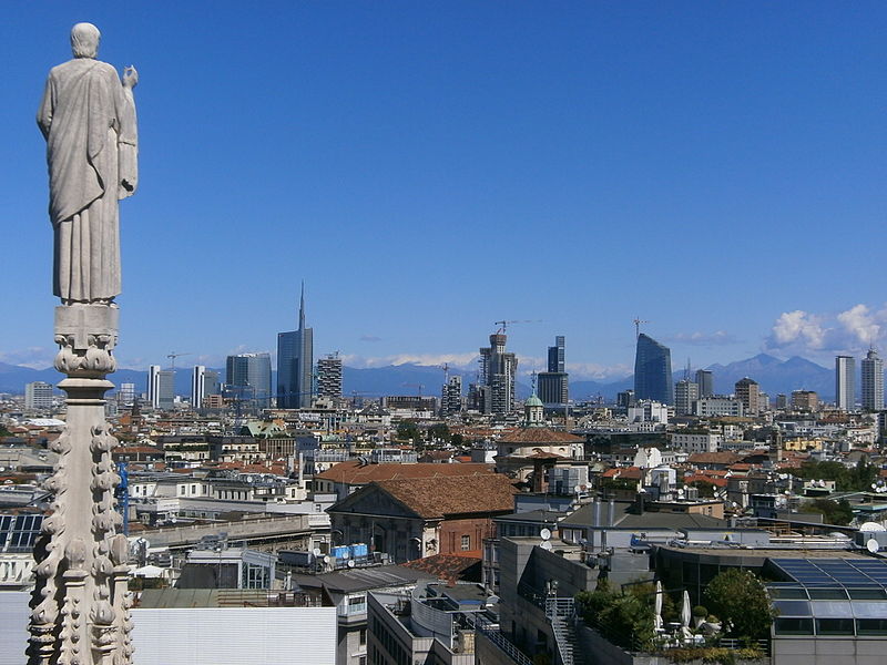 Datoteca:Skyline Milano - 05.JPG