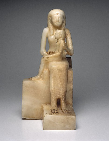 File:Statuette of Queen Ankhnes-meryre II and her Son, Pepy II, front view.jpg