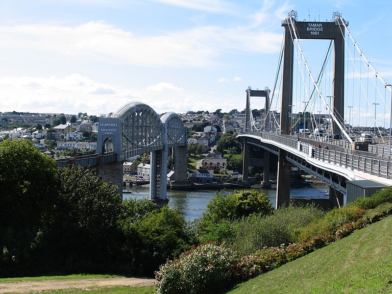 File:Tamar Bridge.jpg