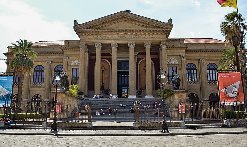 File:Teatro Massimo, Palermo.jpg