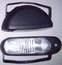 Hella 6 W halogen-bulb DRLs for retrofit. Other retrofit DRLs use LEDs Tfl in 2 ebenen.jpg