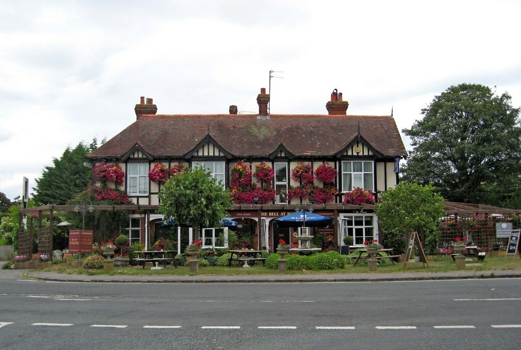 The Bell at Boxford (1), Lambourn Road - geograph.org.uk - 2020330