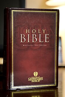 A Holman Christian Standard Bible.jpg