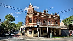 The Hopetoun Hotel.jpg